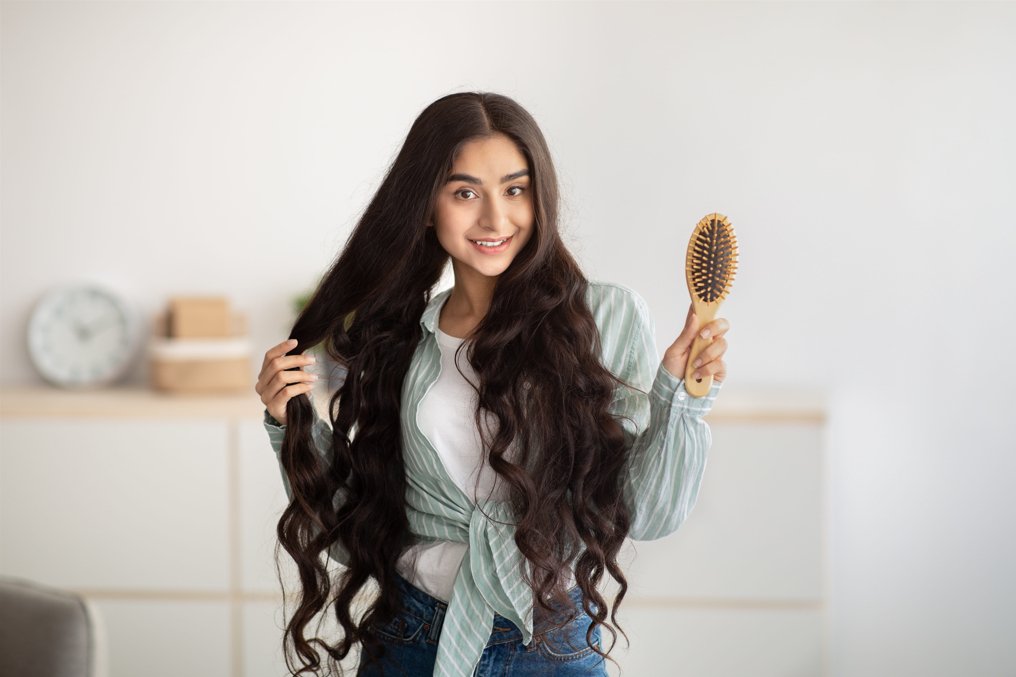 4 Top Carrier Oils for Healthy Hair - Cliganic