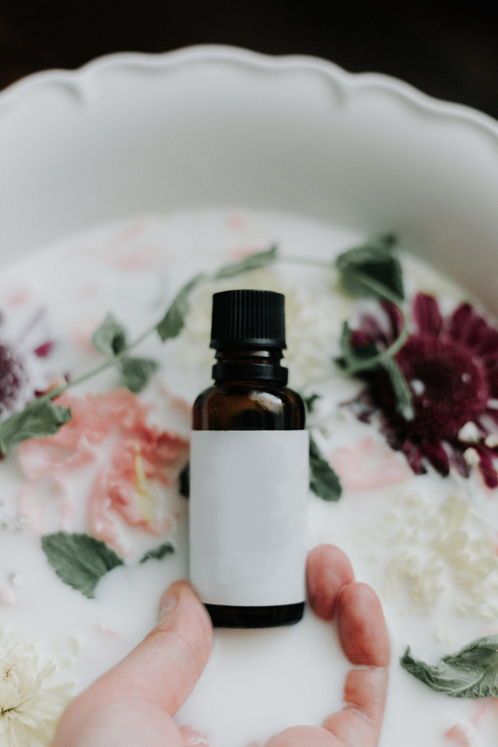 How To Choose Quality Essential Oils - Buying Tips & Tricks