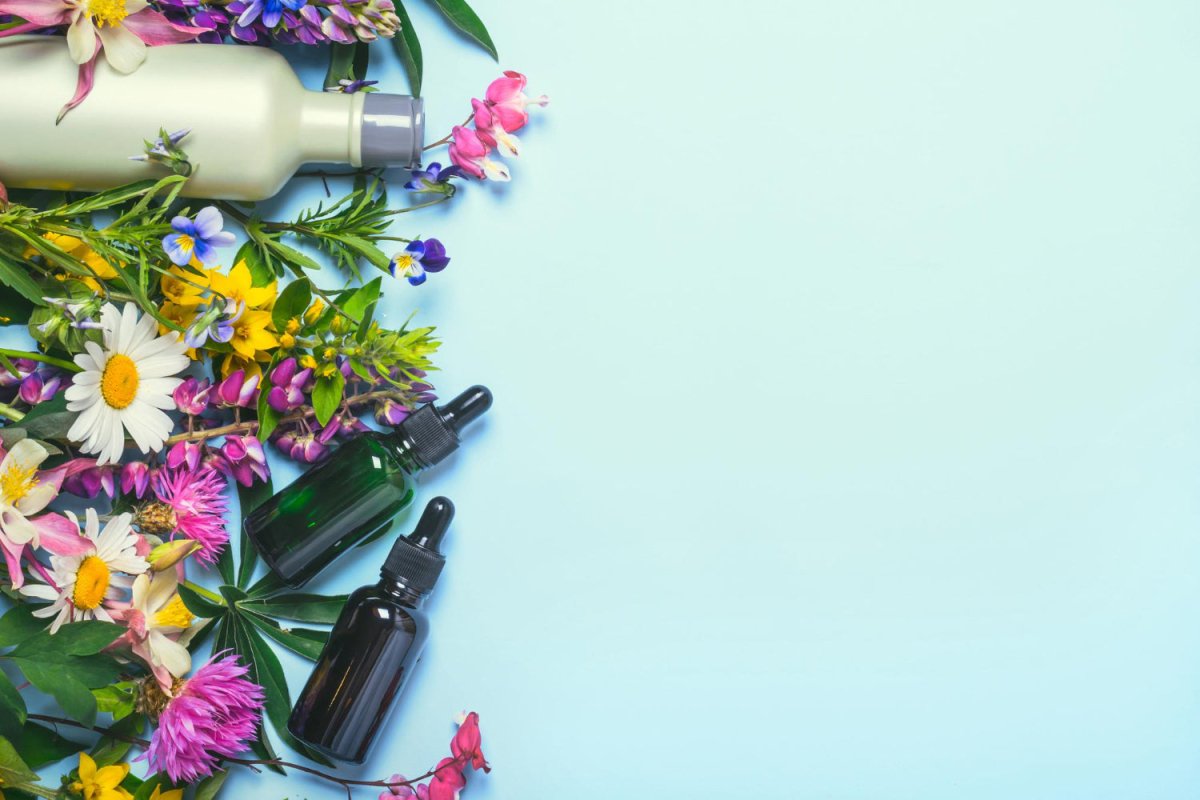 Best Essential Oils for Spring - Cliganic