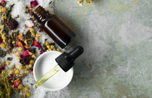 DIY Gel Bug Bite Essential Oil Roller Recipe - Cliganic