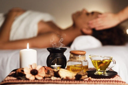 Unwind and Rejuvenate: Massage Techniques Using Aromatherapy - Cliganic